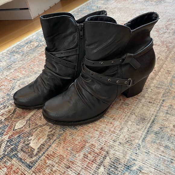Barefoot black boots size 8.5. - Picture 1 of 6